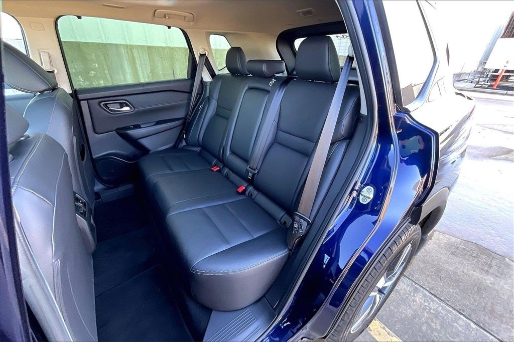 2024 Nissan Rogue SL