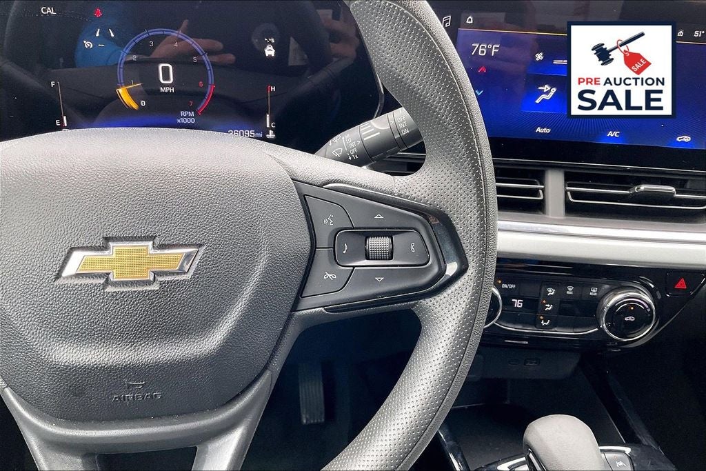 2025 Chevrolet Trax LT