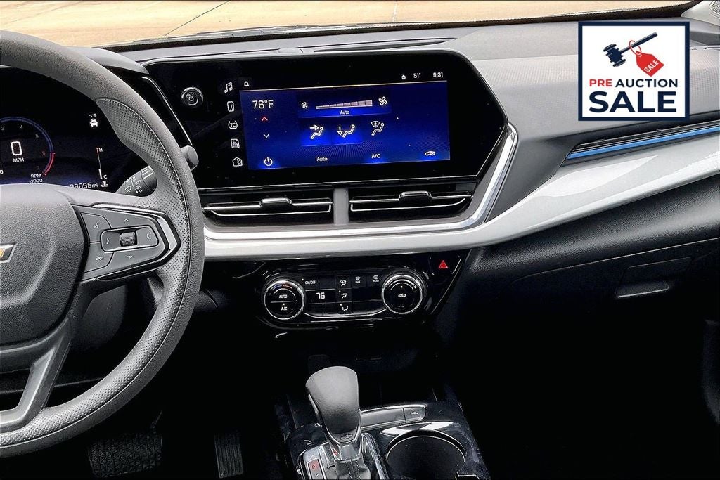 2025 Chevrolet Trax LT