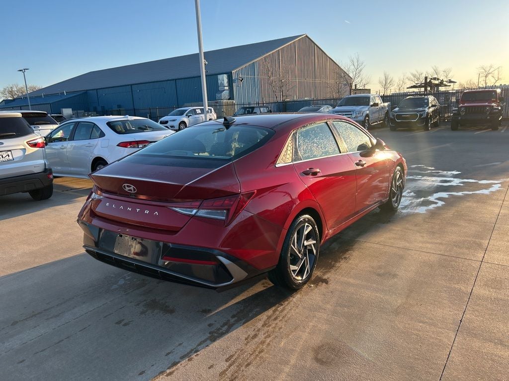 2025 Hyundai Elantra SEL Convenience