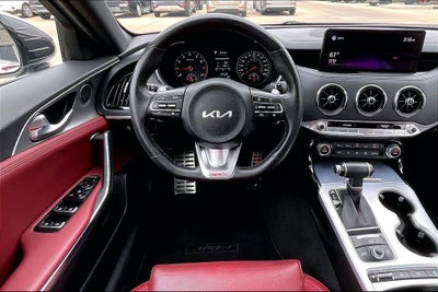 2022 Kia Stinger GT1
