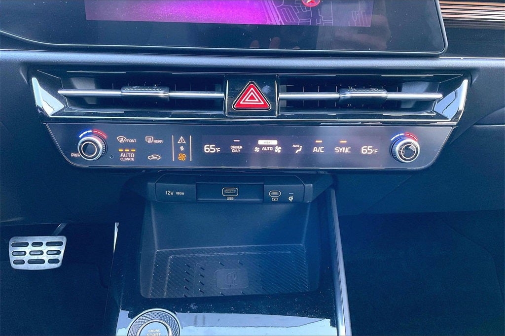 2023 Kia Niro Plug-In Hybrid SX