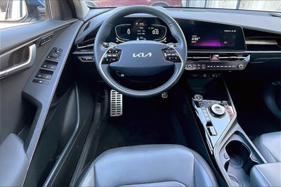 2023 Kia Niro Plug-In Hybrid SX