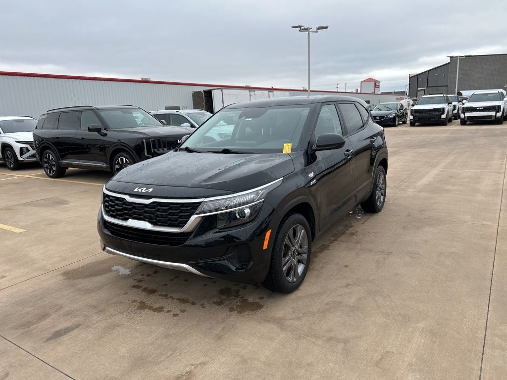 2023 Kia Seltos LX