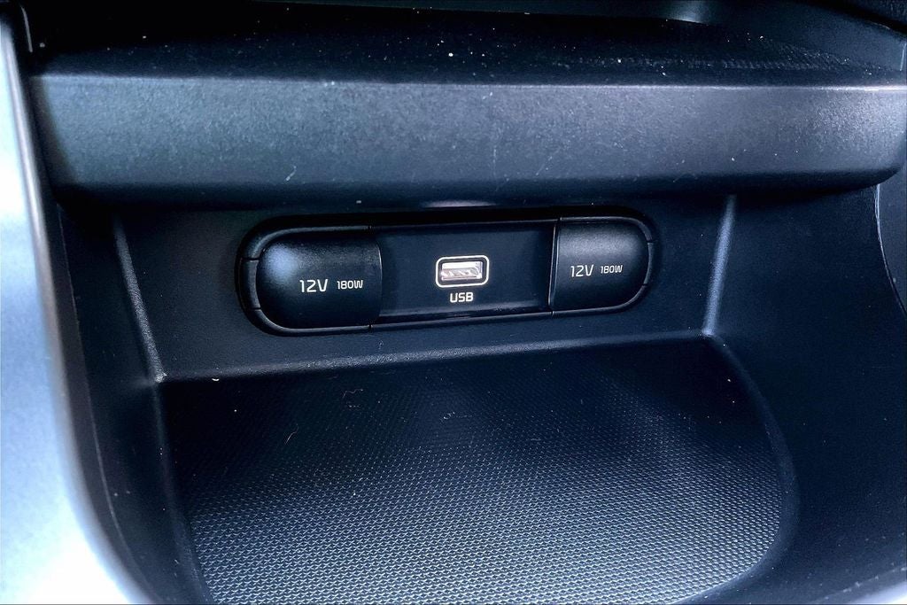 2023 Kia Seltos LX