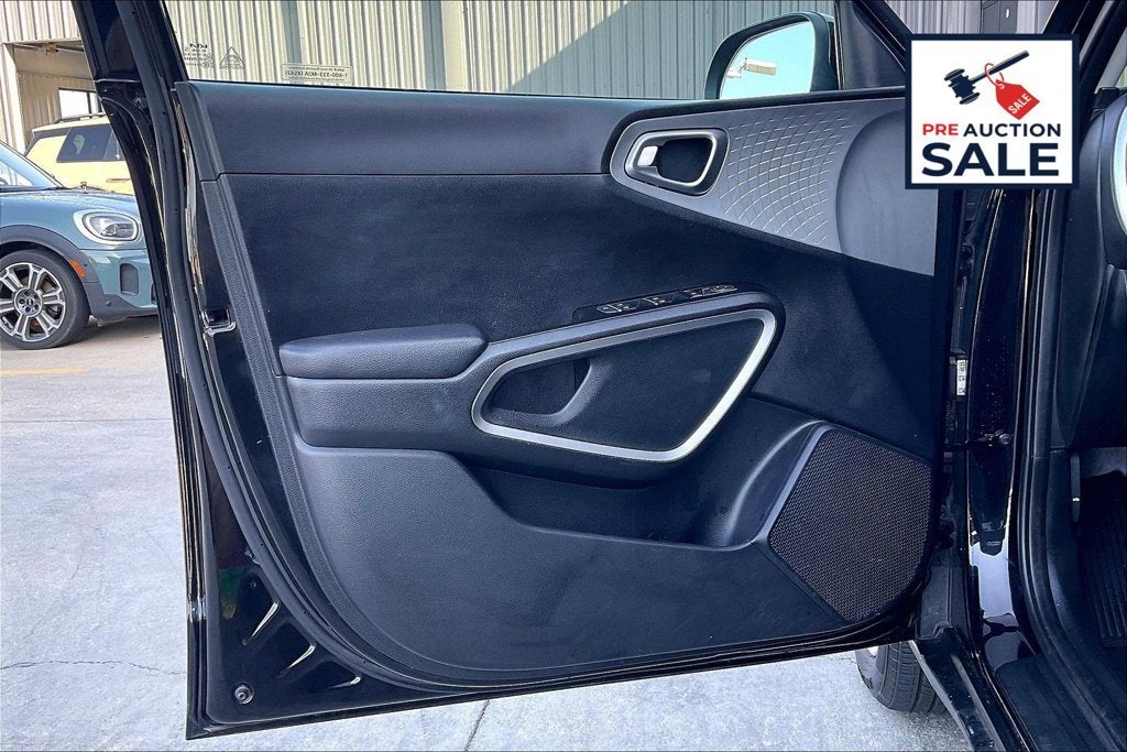 2025 Kia Soul LX