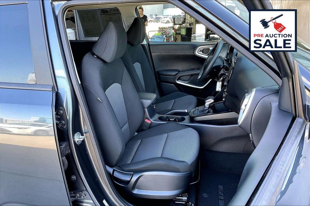 2024 Kia Soul LX