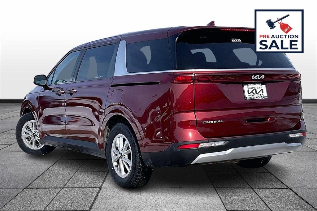 2024 Kia Carnival LX