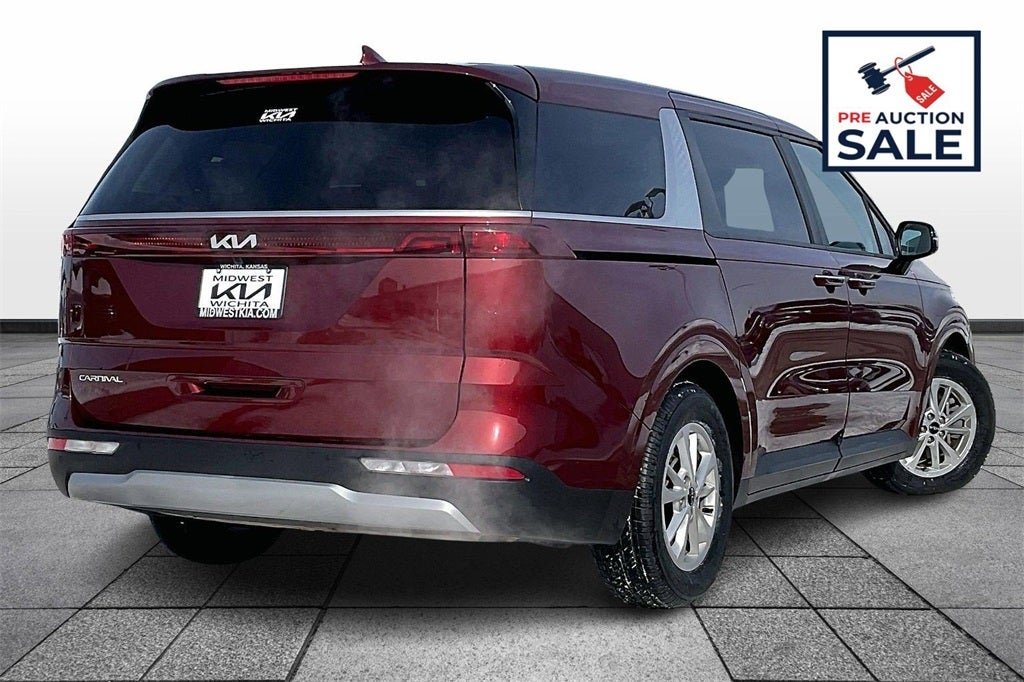 2024 Kia Carnival LX