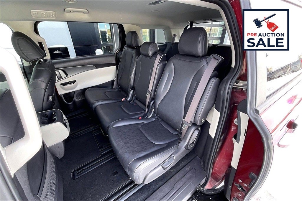 2024 Kia Carnival LX