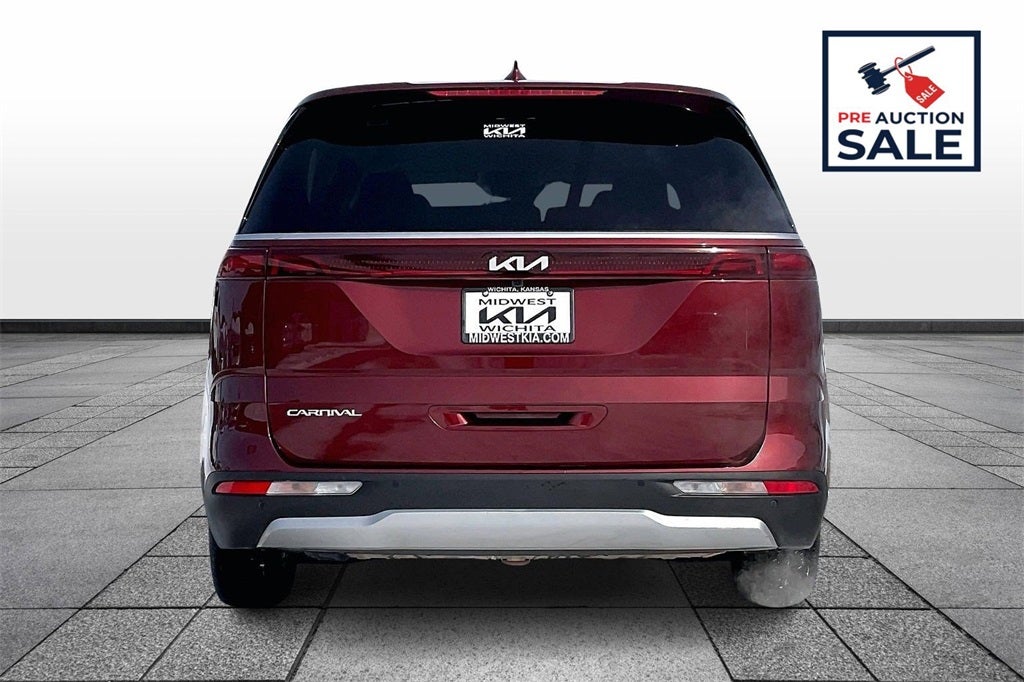 2024 Kia Carnival LX