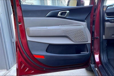 2025 Kia Carnival LXS