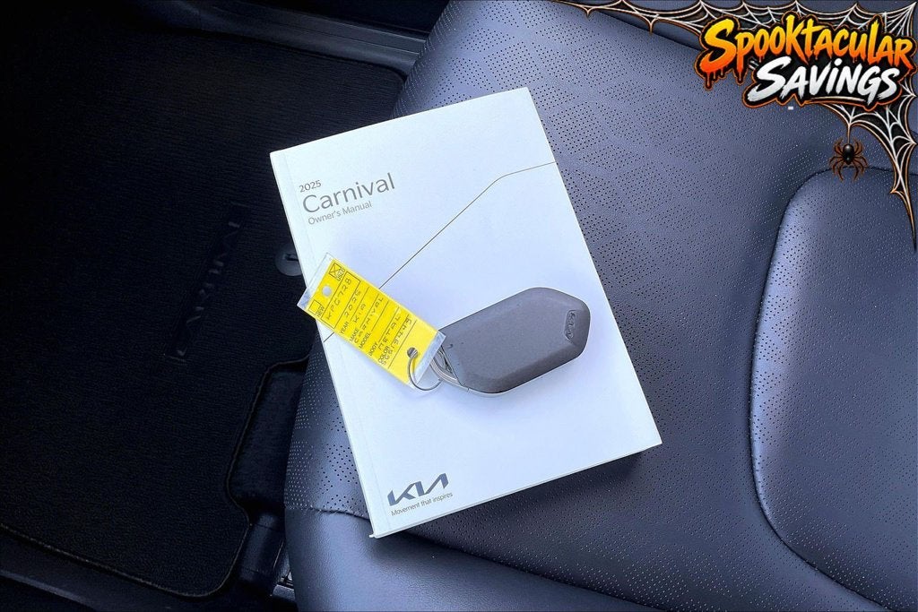 2025 Kia Carnival LXS