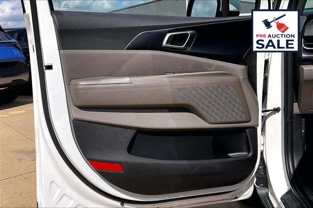 2025 Kia Carnival LXS