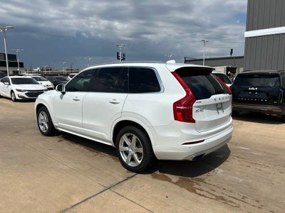2020 Volvo XC90 T6 Momentum