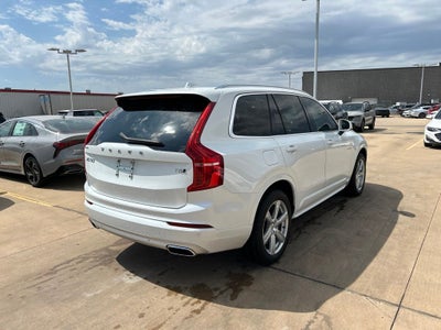 2020 Volvo XC90 T6 Momentum