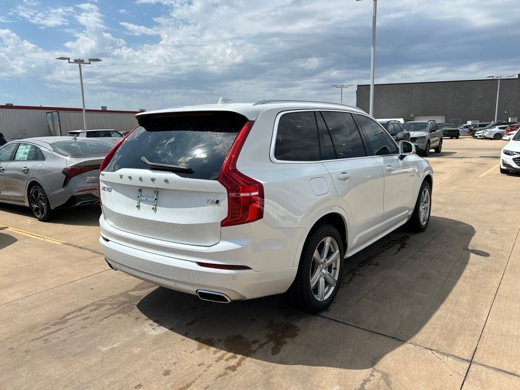 2020 Volvo XC90 T6 Momentum