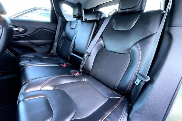 2021 Jeep Cherokee Trailhawk