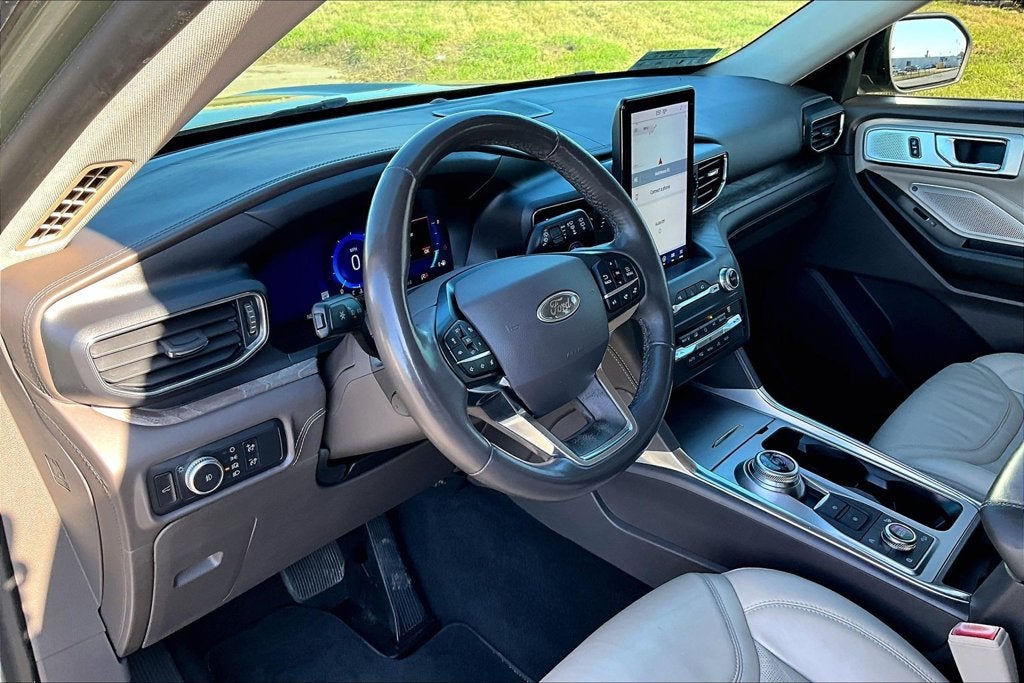 2020 Ford Explorer Platinum