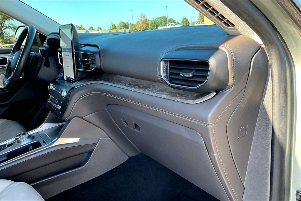 2020 Ford Explorer Platinum