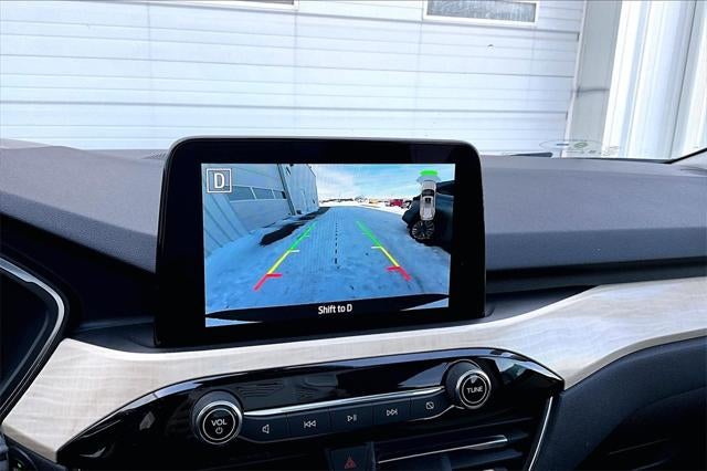 2022 Ford Escape Titanium