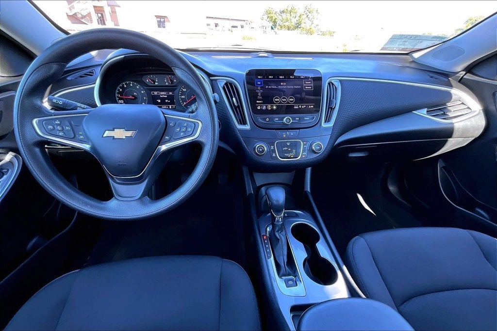 2024 Chevrolet Malibu LS 1FL
