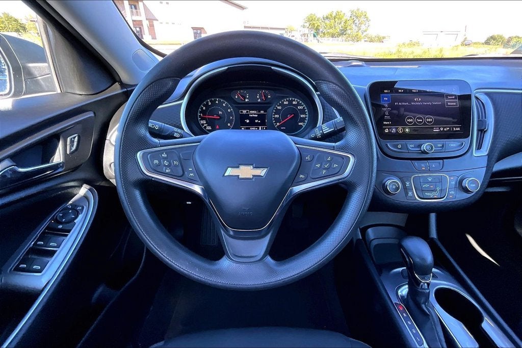 2024 Chevrolet Malibu LS 1FL