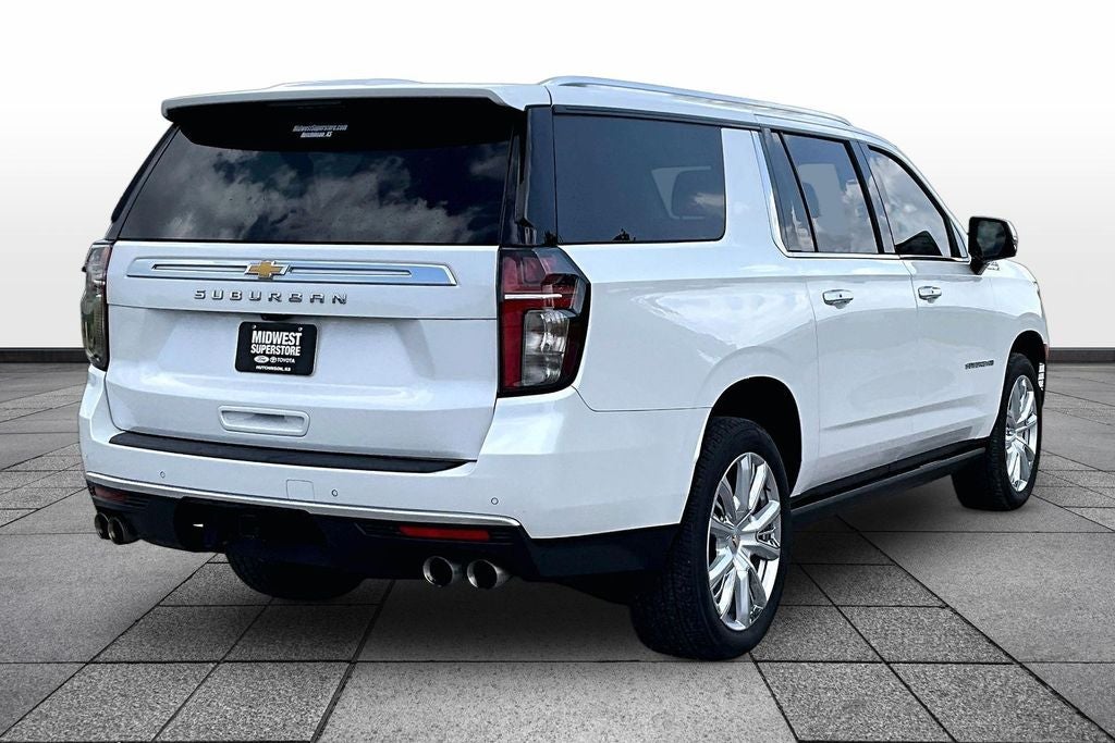 2023 Chevrolet Suburban High Country