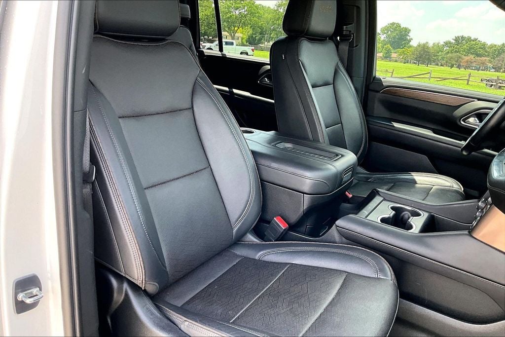 2023 Chevrolet Suburban High Country