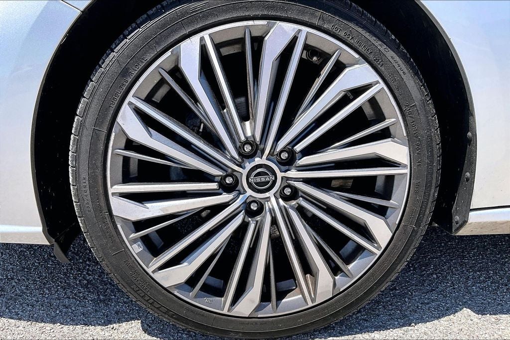 2023 Nissan Altima 2.5 SL