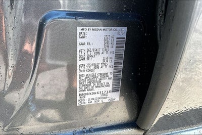 2024 Nissan Frontier SV