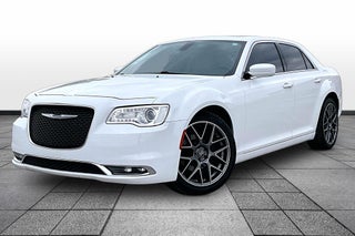 2018 Chrysler 300 Touring