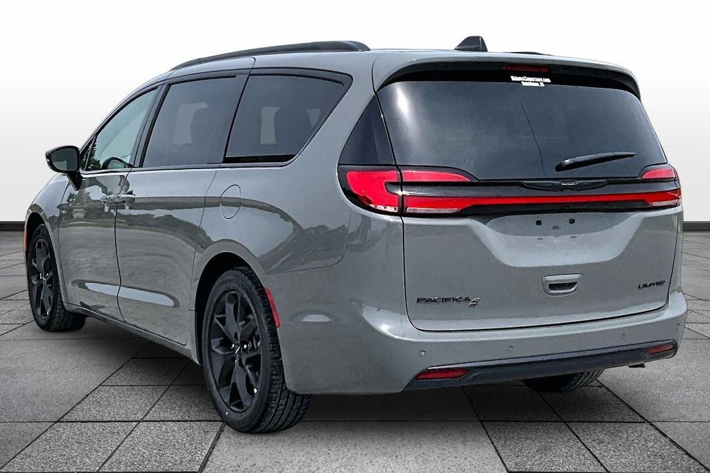 2025 Chrysler Pacifica Limited