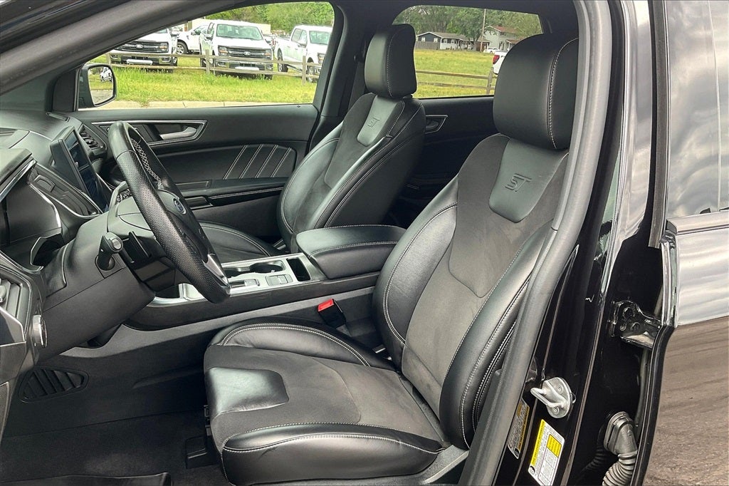 2021 Ford Edge ST