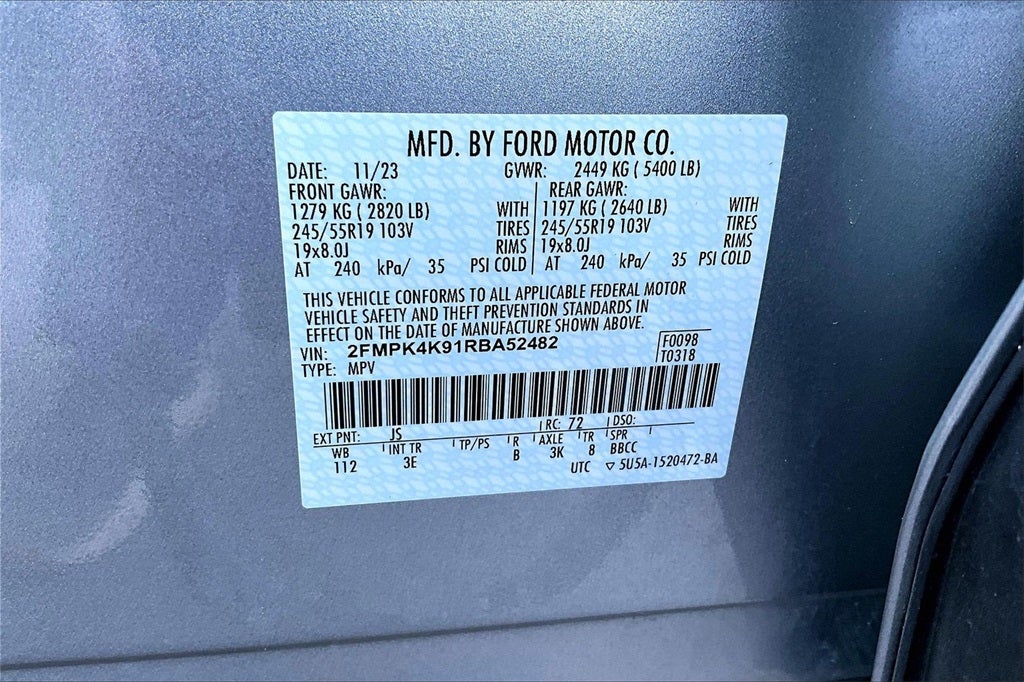 2024 Ford Edge Titanium