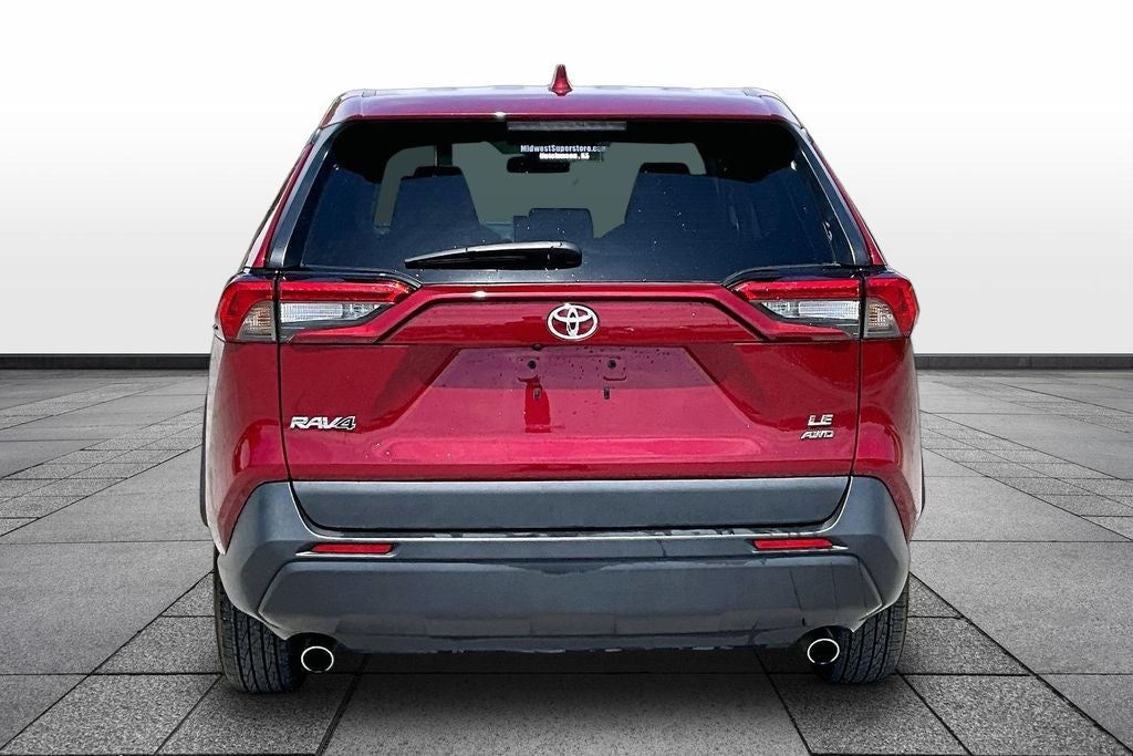 2024 Toyota RAV4 LE