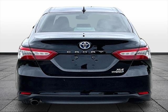 2020 Toyota Camry Hybrid XLE