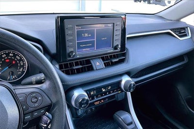 2022 Toyota RAV4 Hybrid LE