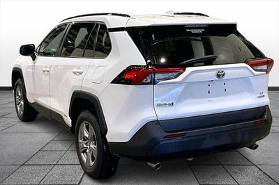 2022 Toyota RAV4 Hybrid LE