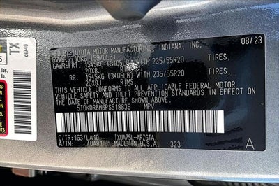 2023 Toyota Highlander Platinum