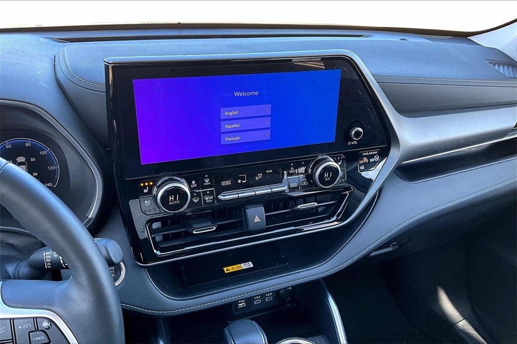 2024 Toyota Highlander Platinum