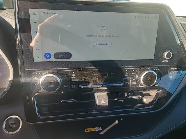 2024 Toyota Highlander Platinum