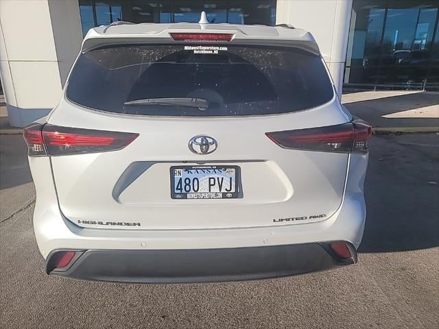 2024 Toyota Highlander Platinum