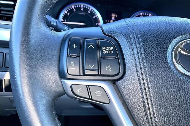 2016 Toyota Highlander XLE V6