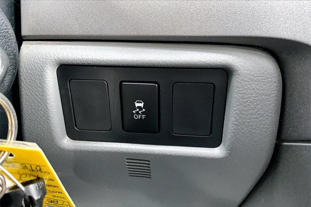 2010 Toyota Tundra Grade 4.6L V8