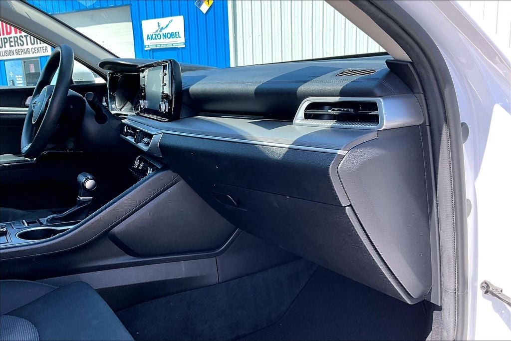 2022 Kia K5 LXS