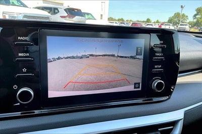 2022 Kia K5 LXS