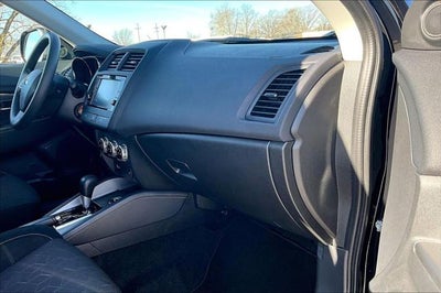 2025 Mitsubishi Outlander Sport 2.0 SE