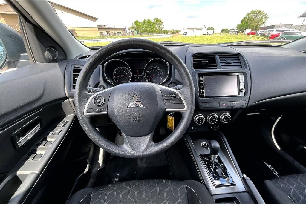 2025 Mitsubishi Outlander Sport 2.0 ES