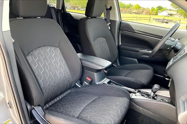 2025 Mitsubishi Outlander Sport 2.0 ES